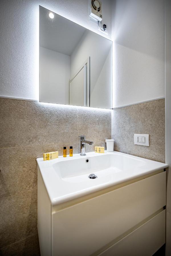 Roommo Via Dei Pilastri Ambra Firenze Eksteriør billede